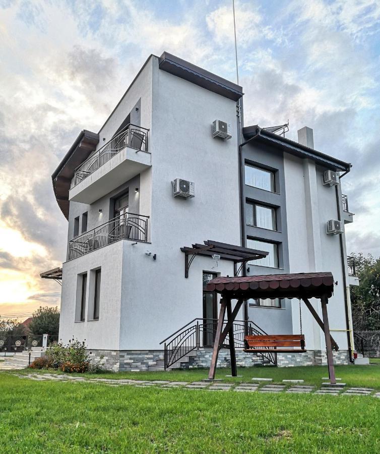 Pensiunea Casa Hortopan Târgu Jiu Extérieur photo